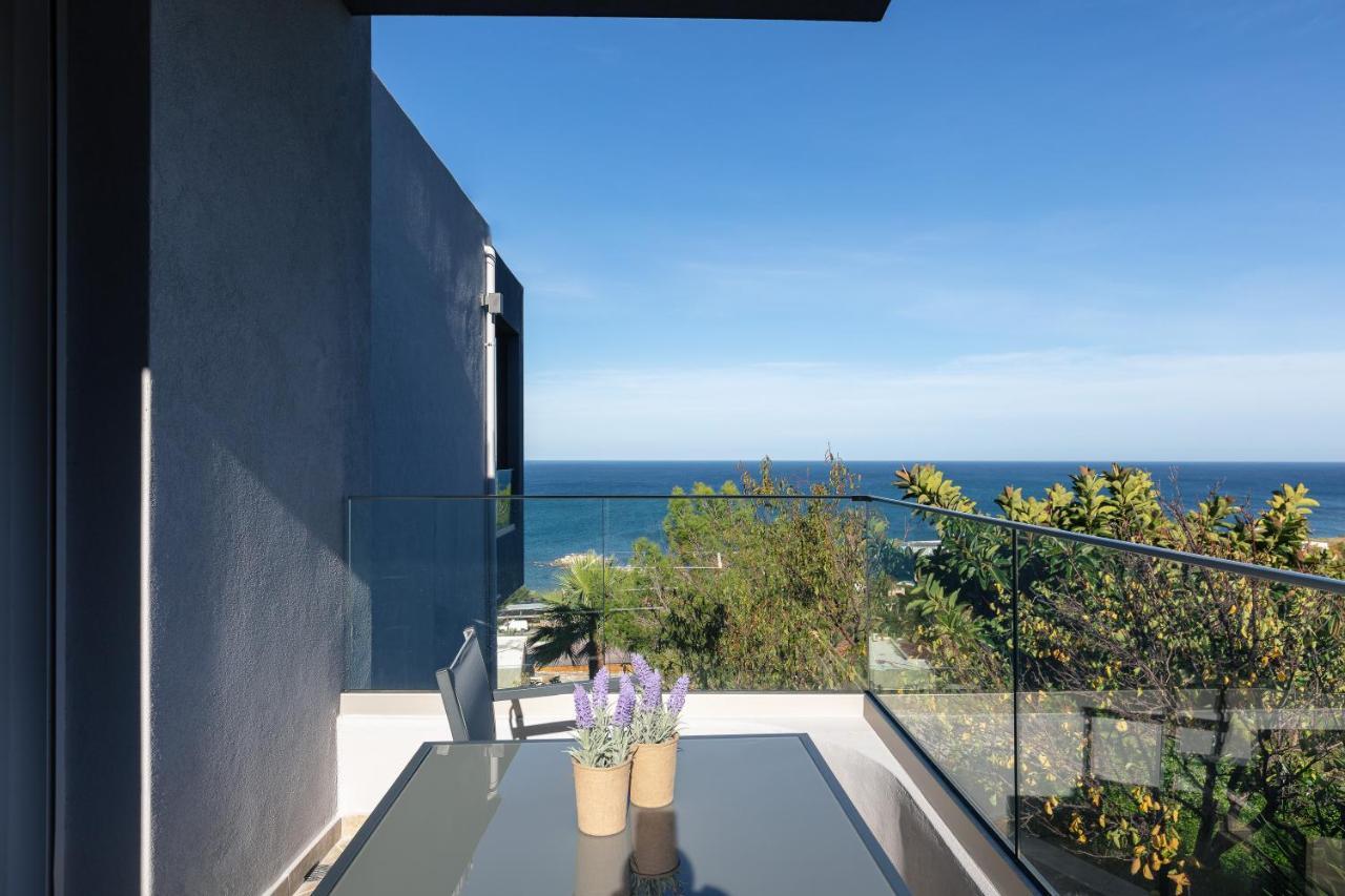 Aparthotel Pietra Di Mare Petres  Zewnętrze zdjęcie