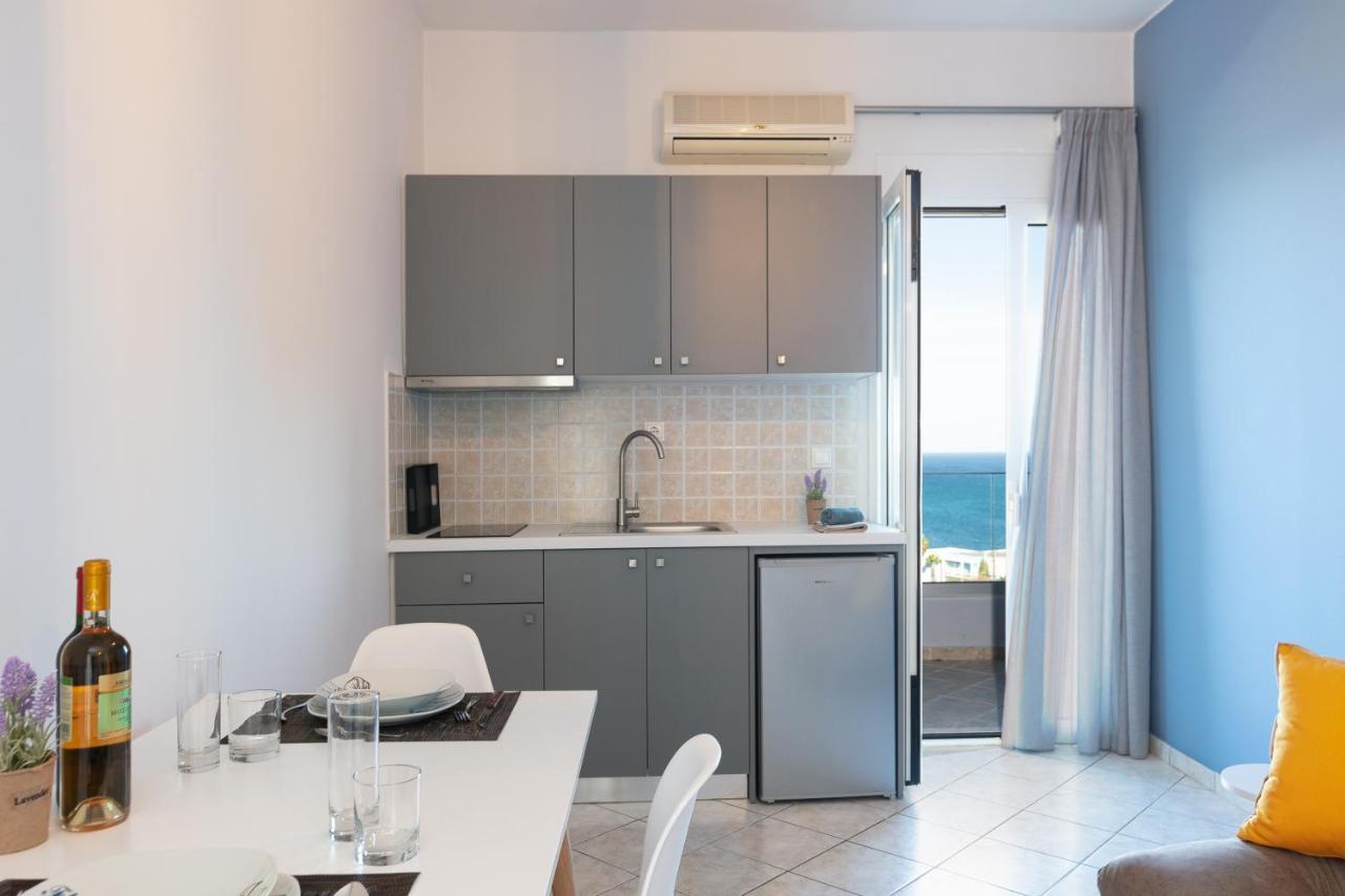 Aparthotel Pietra Di Mare Petres  Zewnętrze zdjęcie