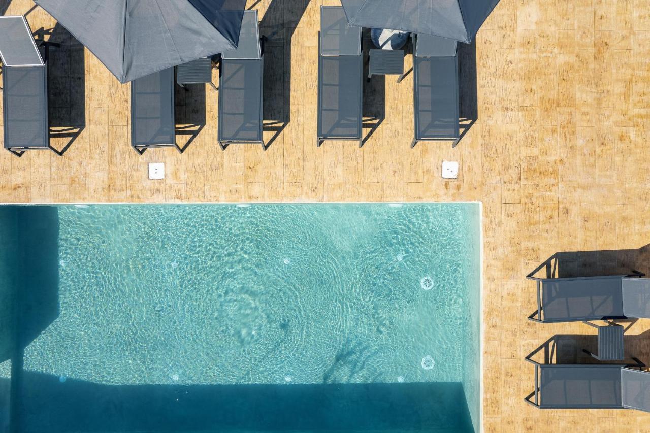 Aparthotel Pietra Di Mare Petres  Zewnętrze zdjęcie