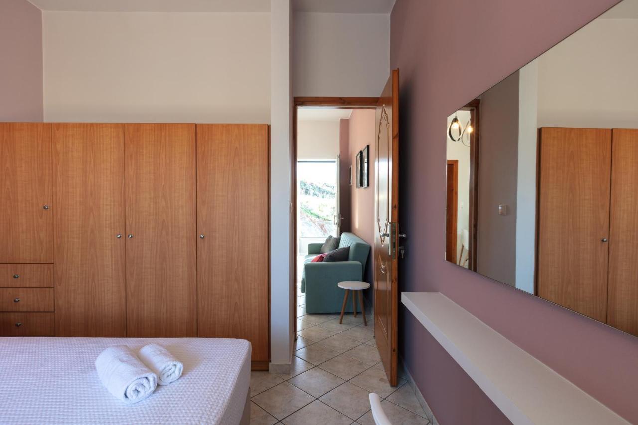 Aparthotel Pietra Di Mare Petres  Zewnętrze zdjęcie